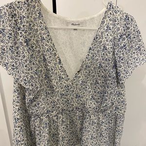 Madewell Blue and White Floral Blouse Size L